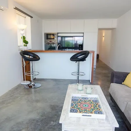 Apartment Seghers- Seaside Charm By The Beach Estepona Exterior photo