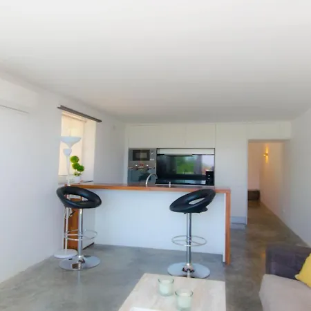Apartment Seghers- Seaside Charm By The Beach Estepona Exterior photo